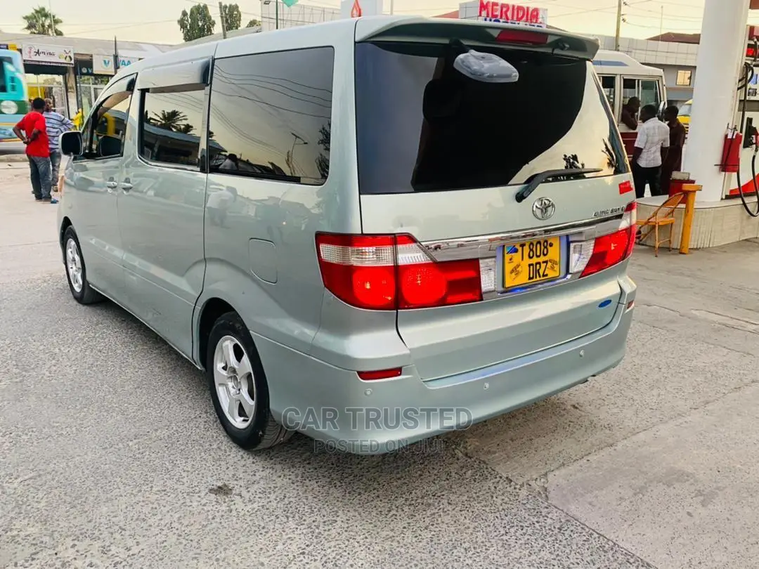 Toyota Alphard 2004 Pearl