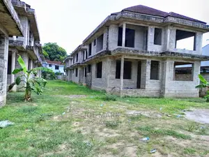 3bdrm Bungalow in Markreal Estate, Kinyerezi for Sale