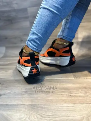 Women's Sneakers