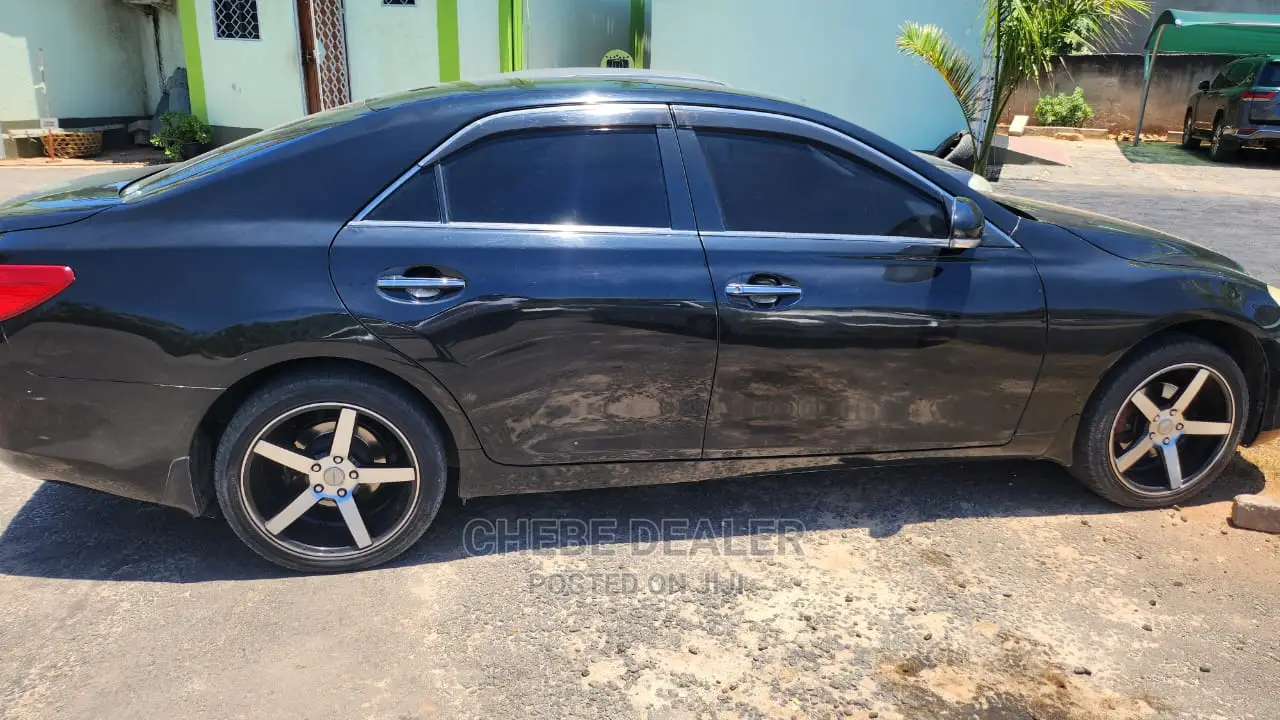 Toyota Mark X 2.5 AWD 2009 Black