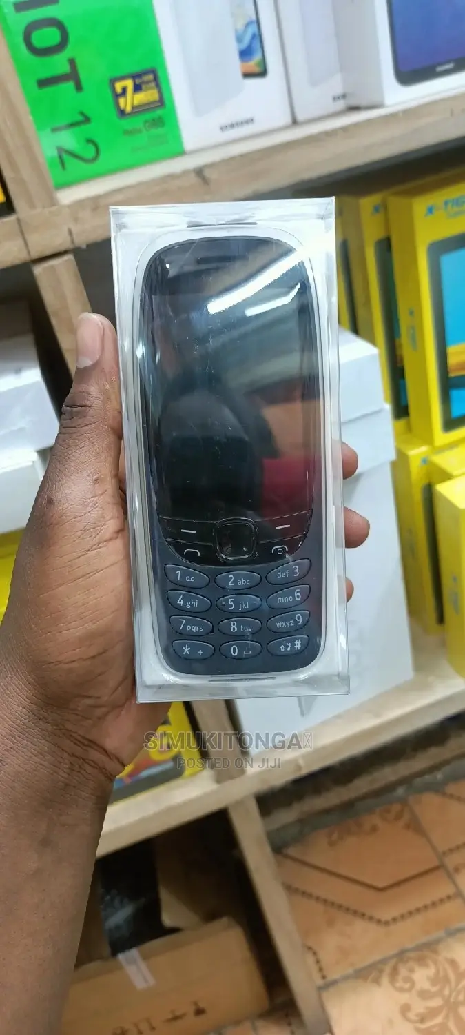 New Nokia 6310 Black