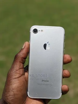 Apple iPhone 7 128 GB Gray