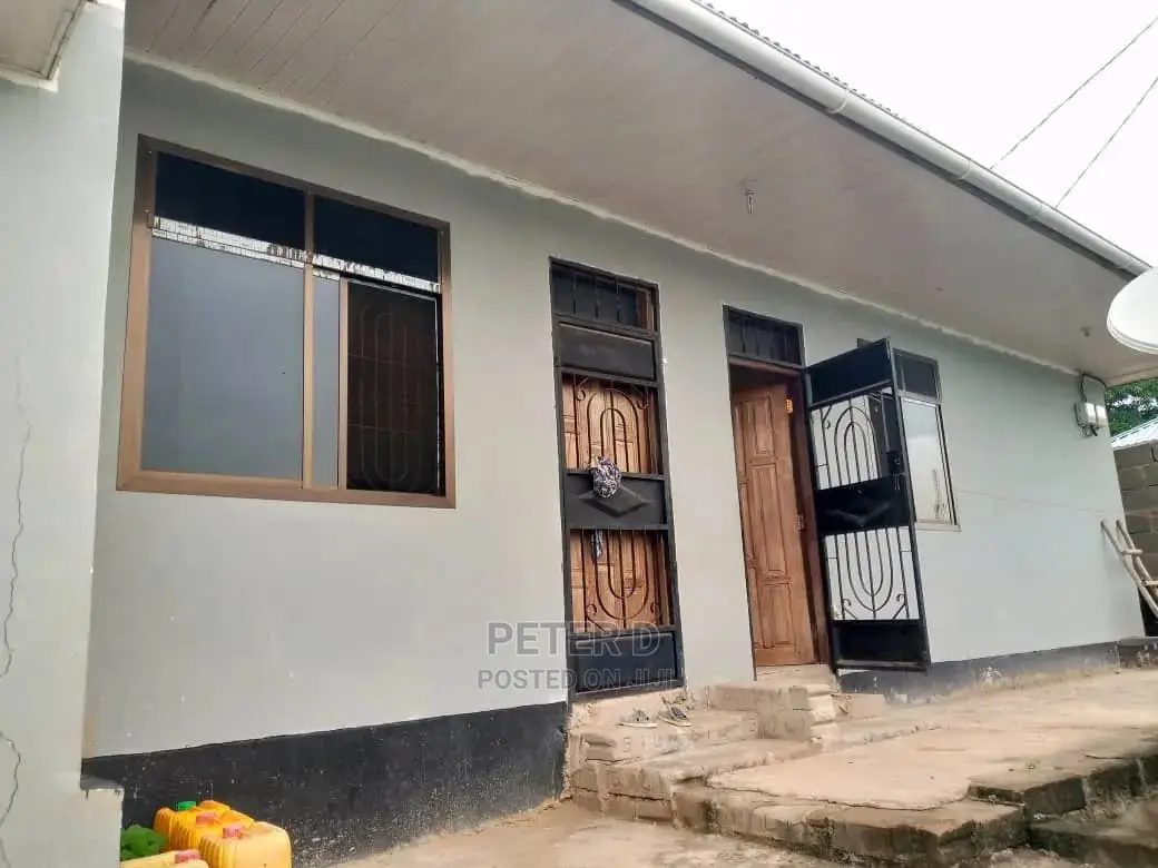 1bdrm Apartment in Kimara for Rent