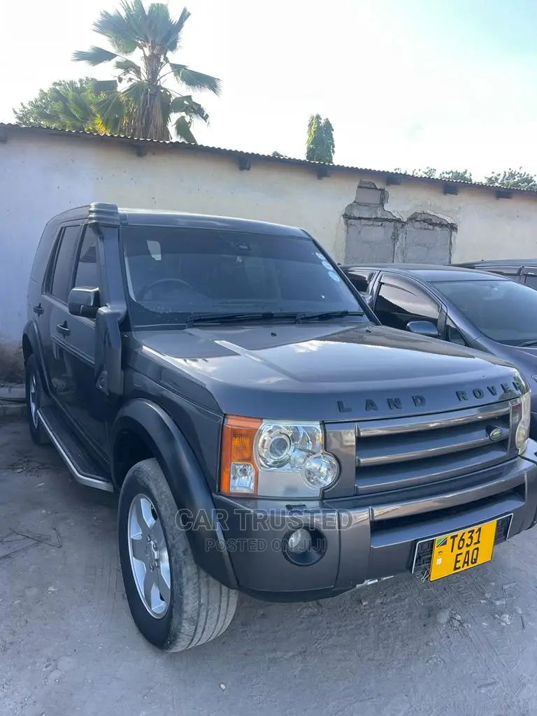 Land Rover Discovery 2010 Gray