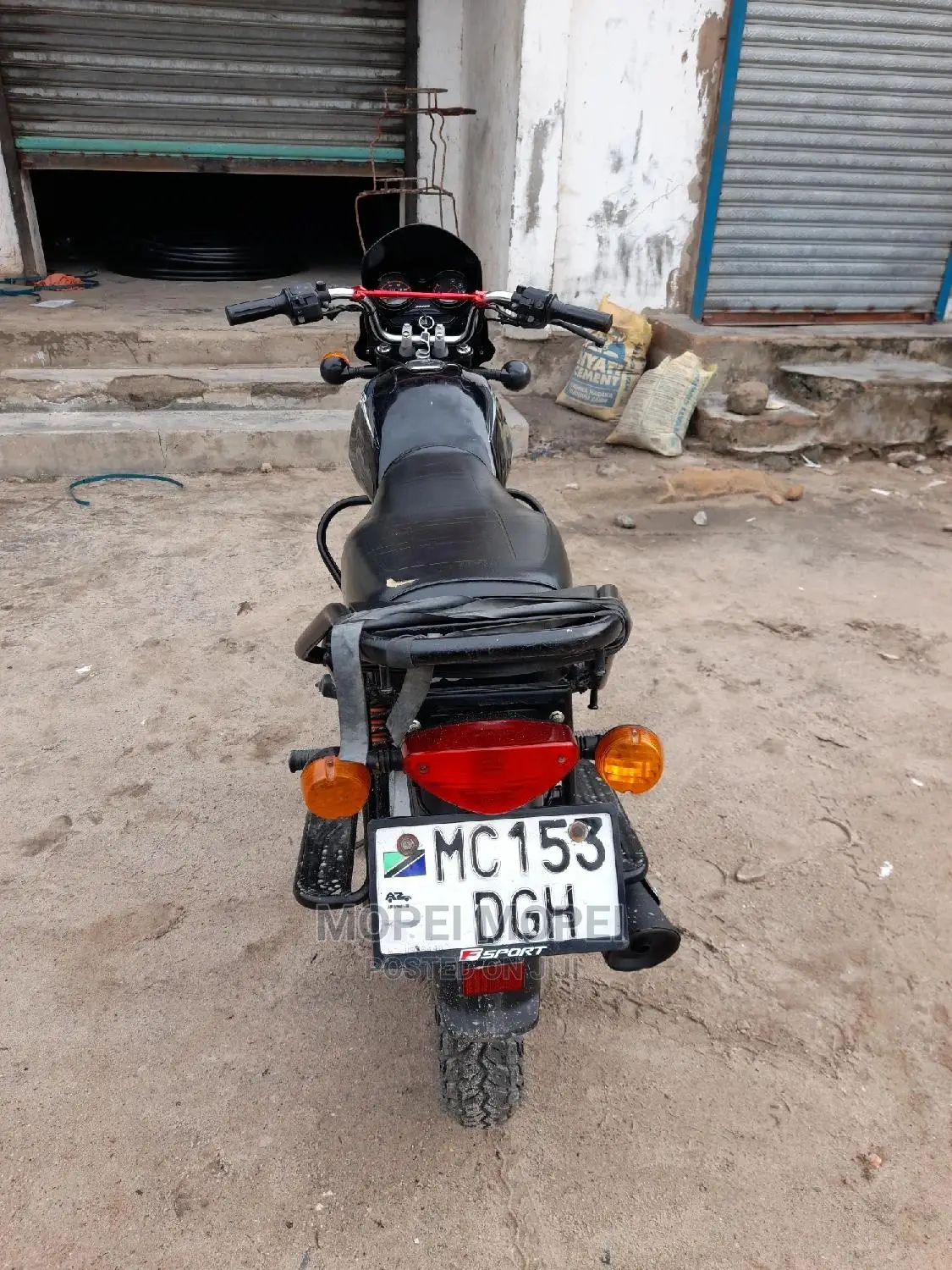 Bajaj Boxer X125 2022 Black