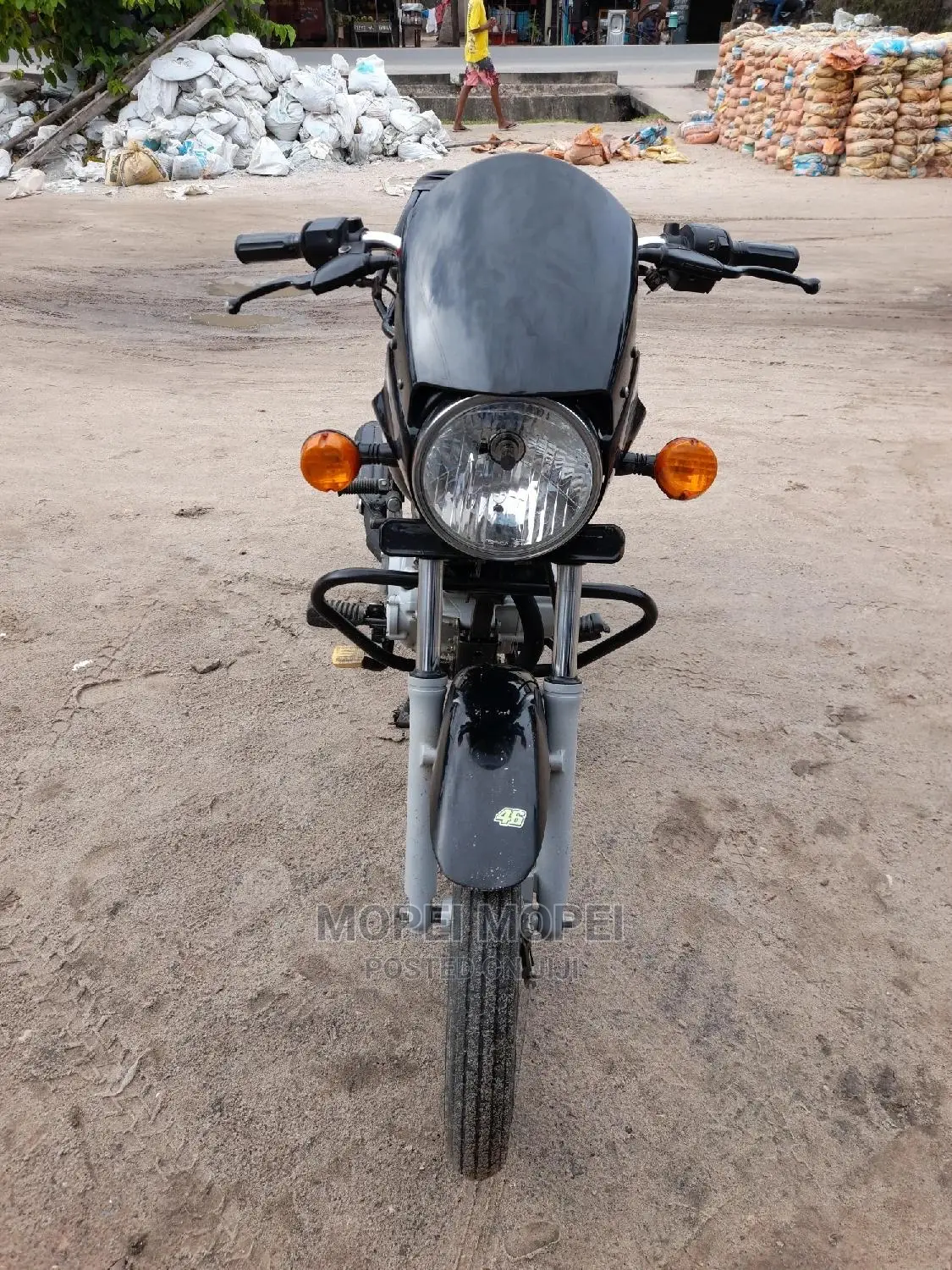 Bajaj Boxer X125 2022 Black
