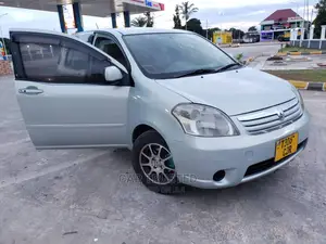Toyota Raum 1.5 FWD 2006 Blue
