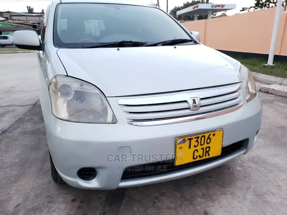 Toyota Raum 1.5 FWD 2006 Blue