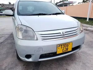 Toyota Raum 1.5 FWD 2006 Blue