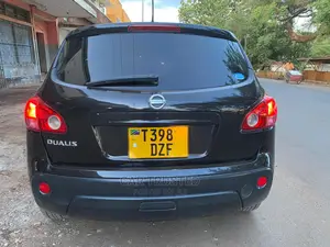 Nissan Dualis 2007 Ivory