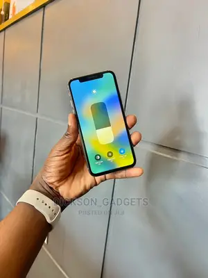 Apple iPhone X 256 GB White