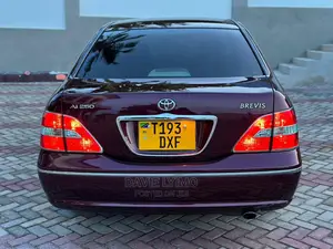 Toyota Brevis 2005