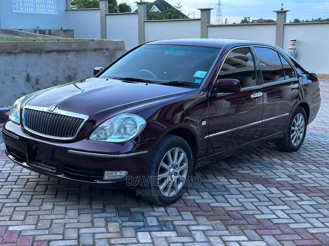 Toyota Brevis 2005