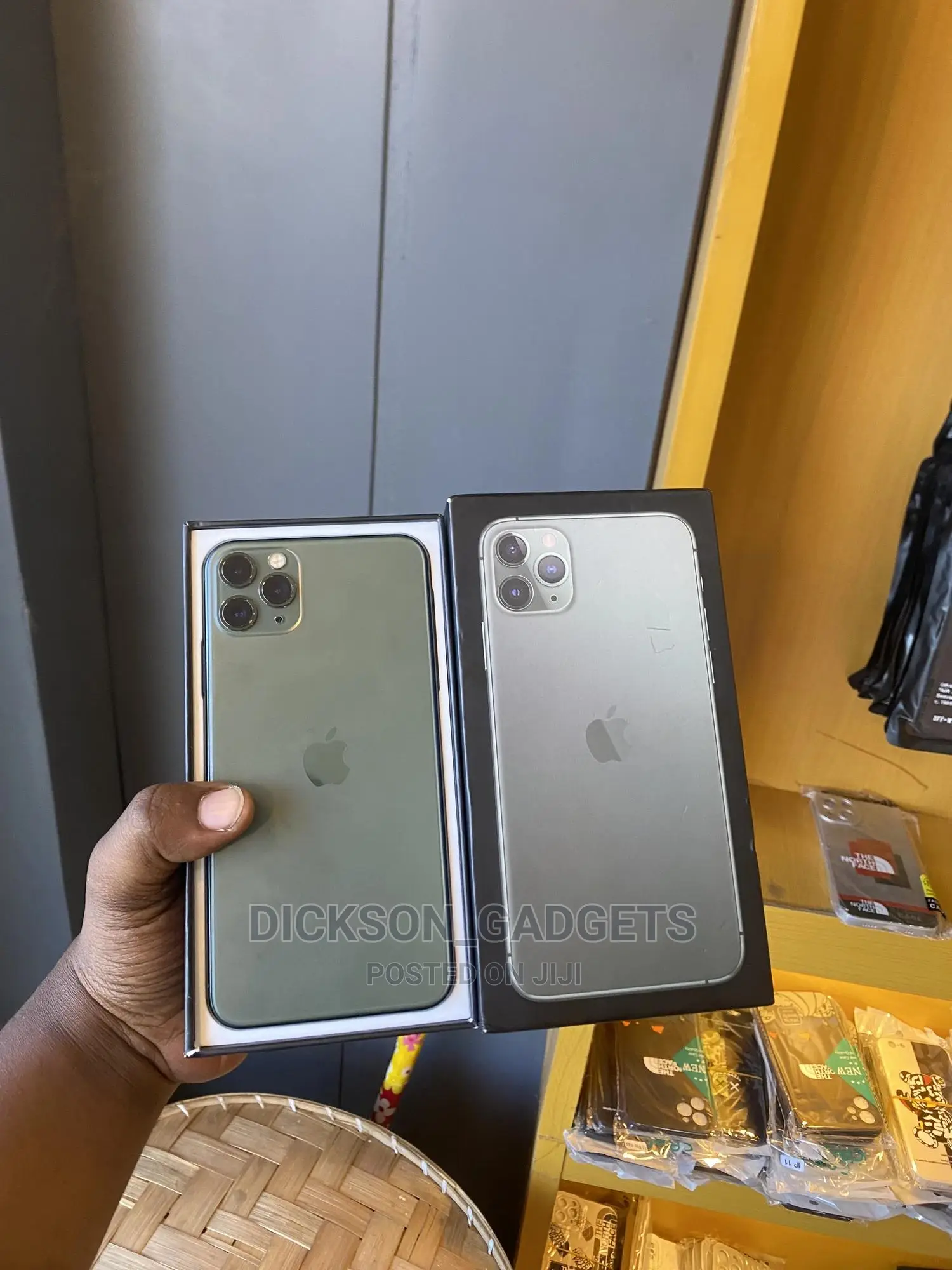 Apple iPhone 11 Pro Max 64 GB Green