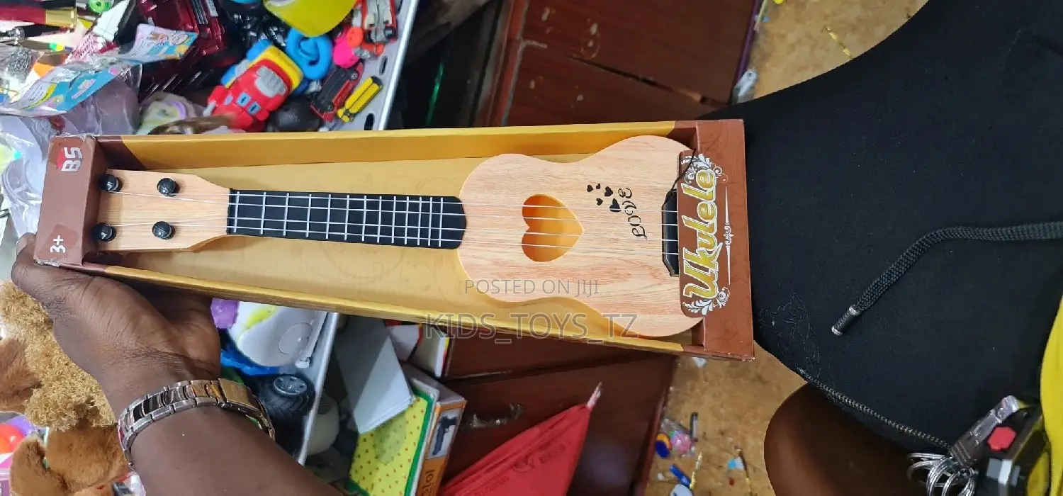 Gitaa Za Watoto