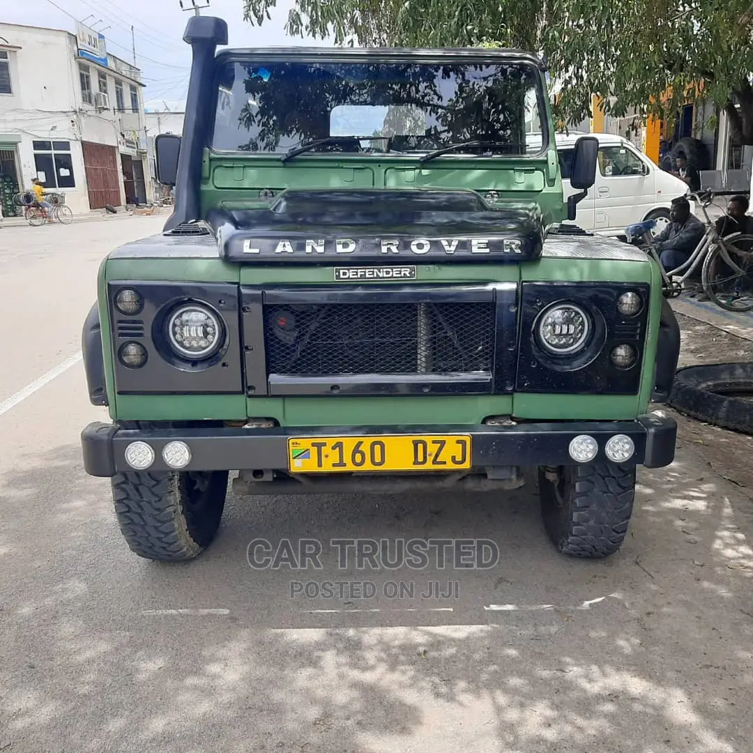Land Rover Defender 2003 Green