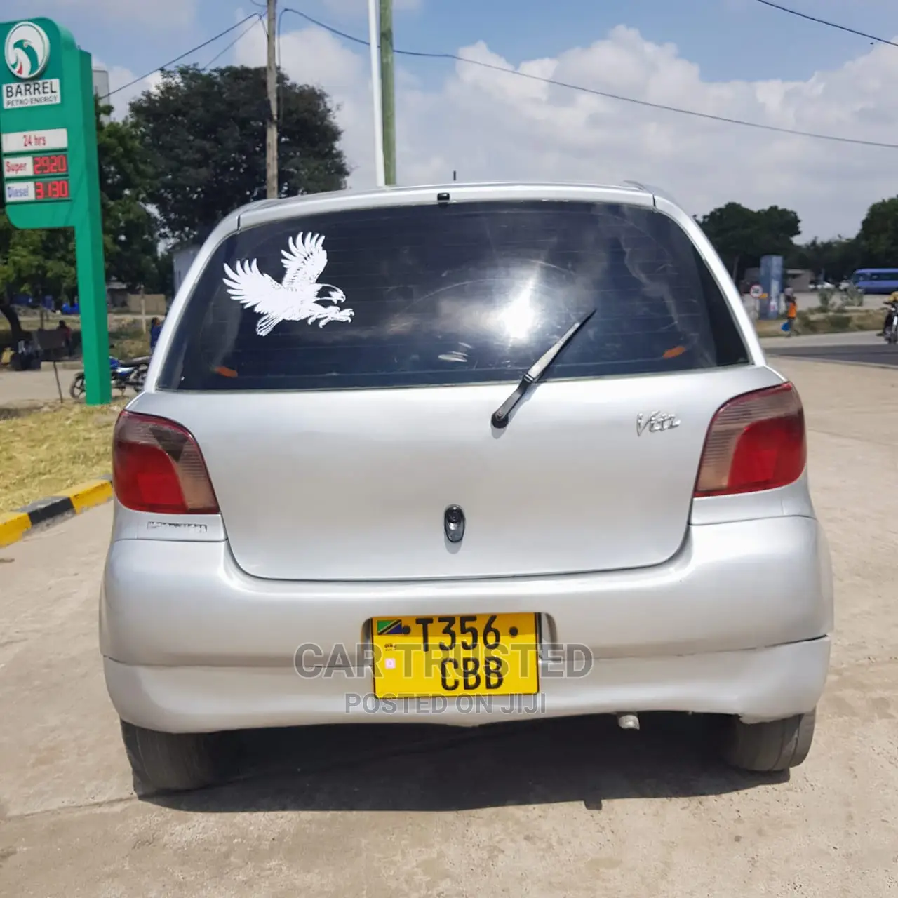 Toyota Vitz 1.3 FWD 5dr 2002 Silver