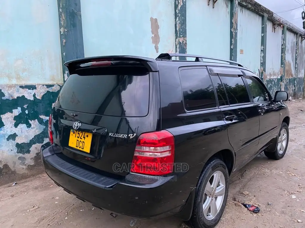 Toyota Kluger 2004 Black