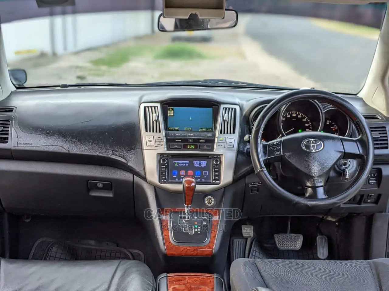 Toyota Harrier 3.3 Hybrid 4WD 2006 Black