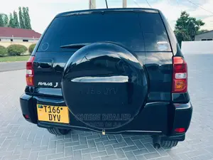 Toyota RAV4 1.8 2005 Black