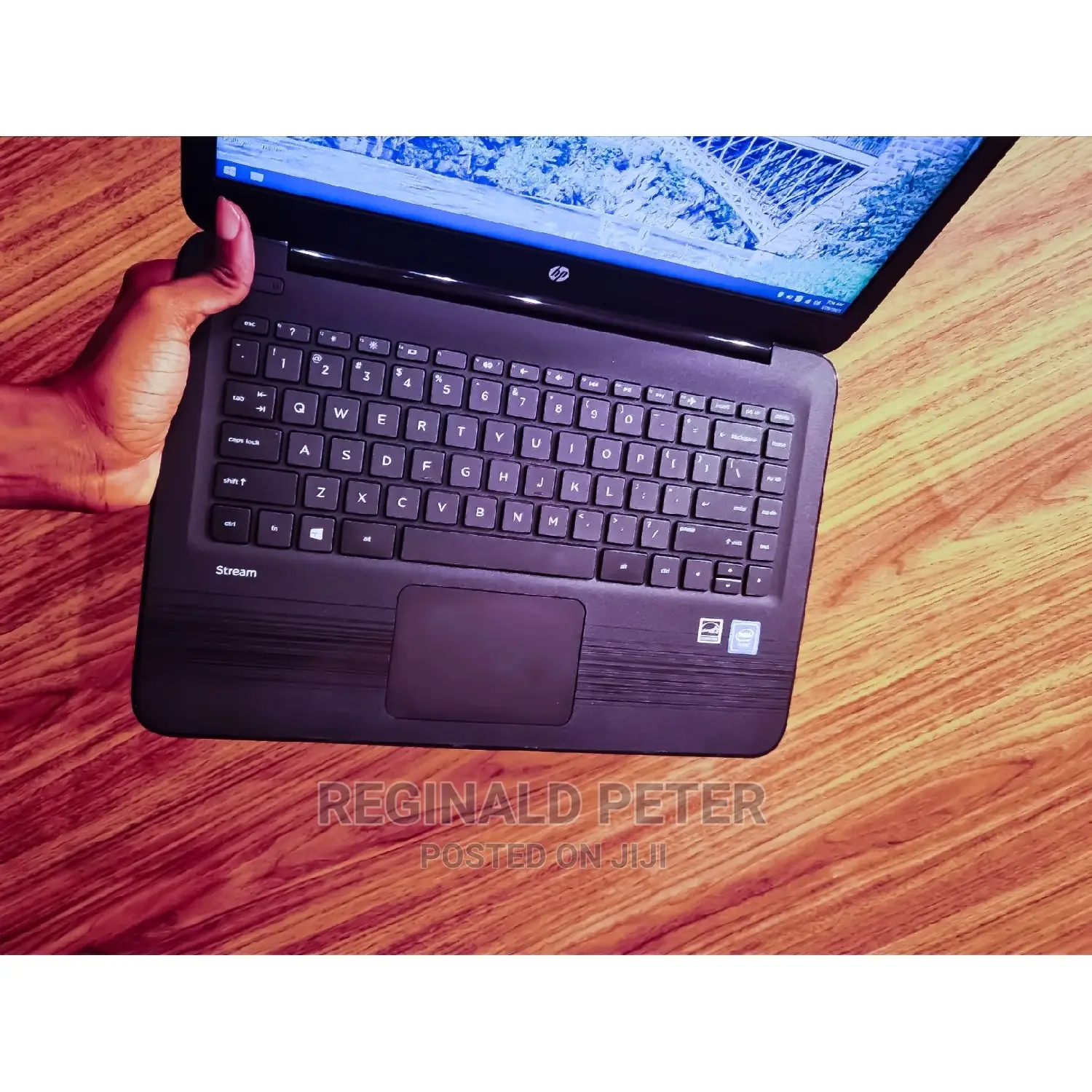 Laptop HP Stream 14 Pro G3 4GB Intel Celeron SSD 60GB
