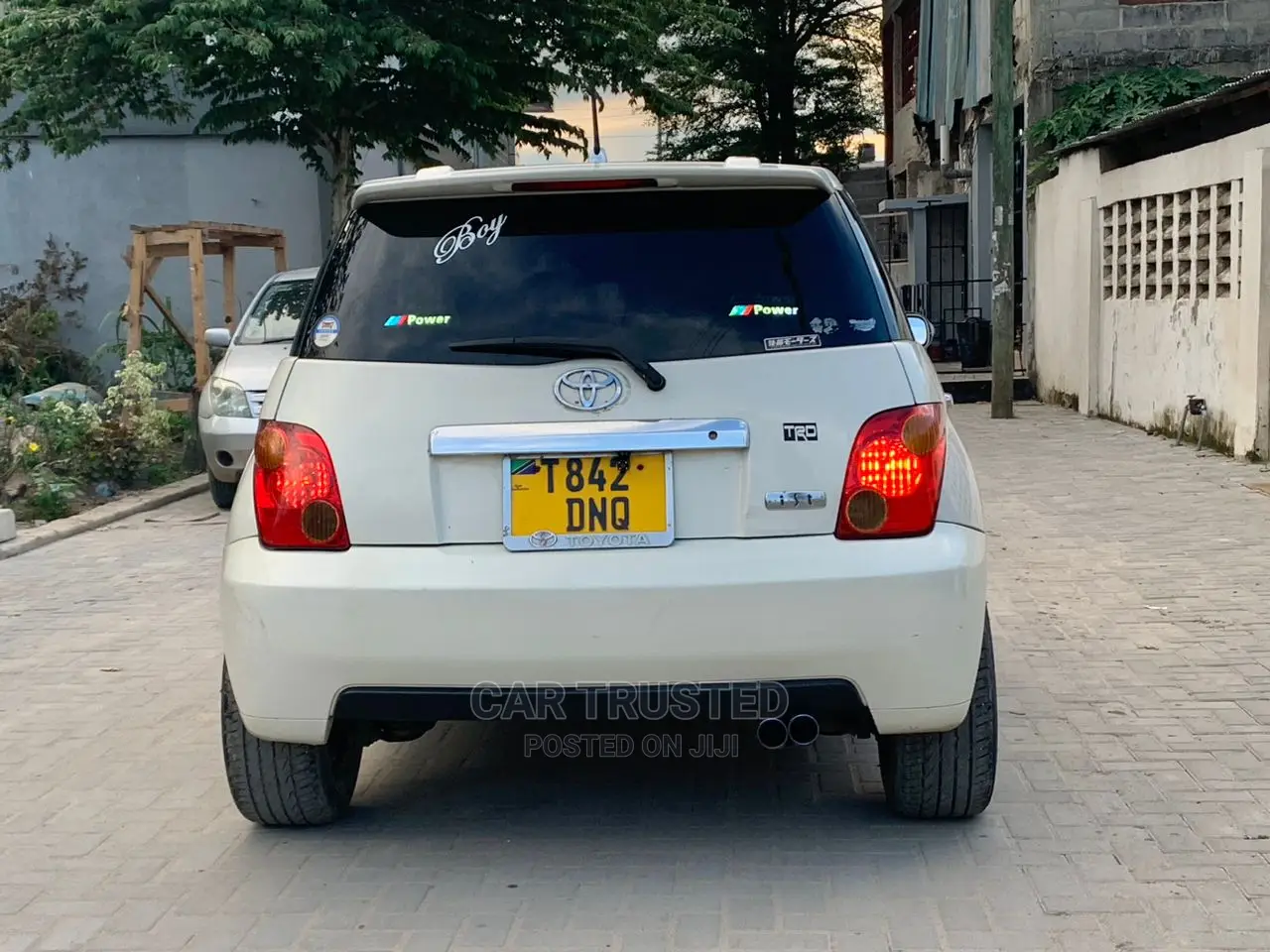 Toyota IST 2002 White