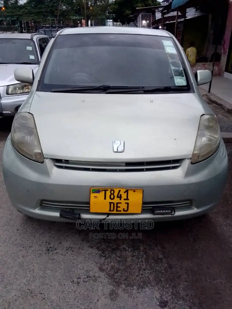 Toyota Passo 1.3 FWD 2005 Silver