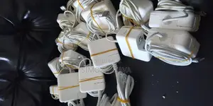 Apple Laptops Adapter Magsafe1, Magsafe 2. Quality Adapters