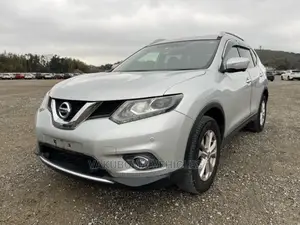 Nissan X-Trail 2016 Silver