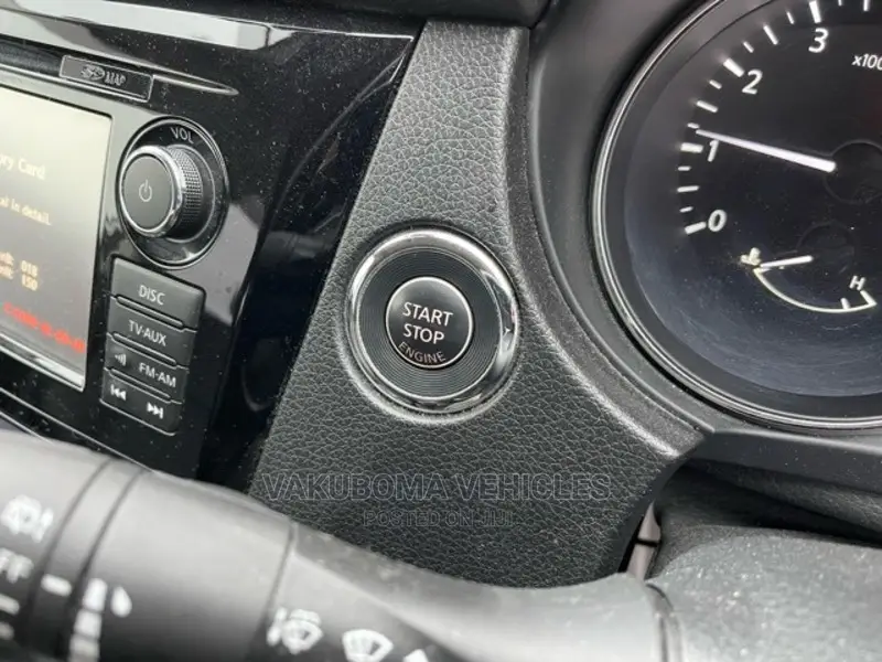 Nissan X-Trail 2016 Silver