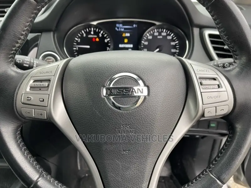 Nissan X-Trail 2016 Silver
