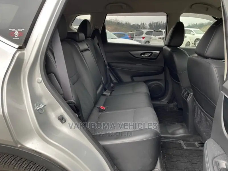 Nissan X-Trail 2016 Silver