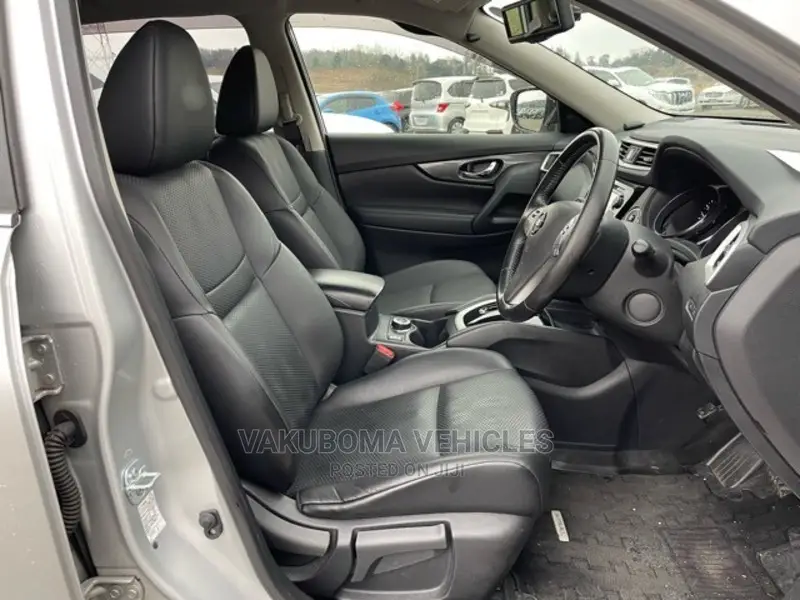 Nissan X-Trail 2016 Silver