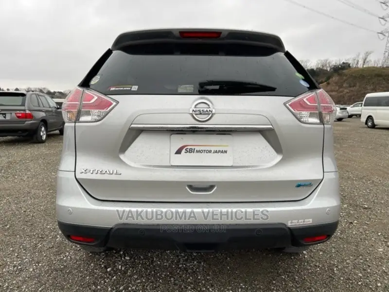 Nissan X-Trail 2016 Silver