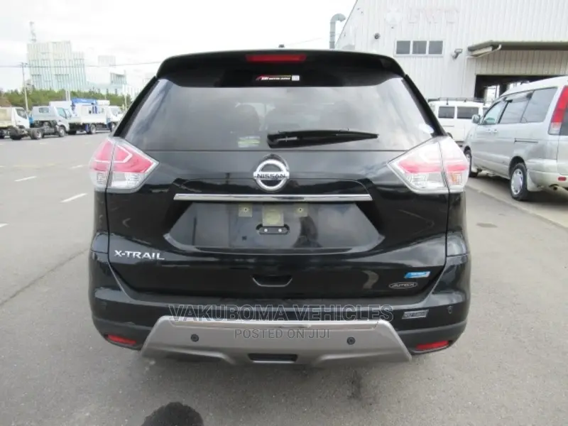 Nissan X-Trail 2016 Black