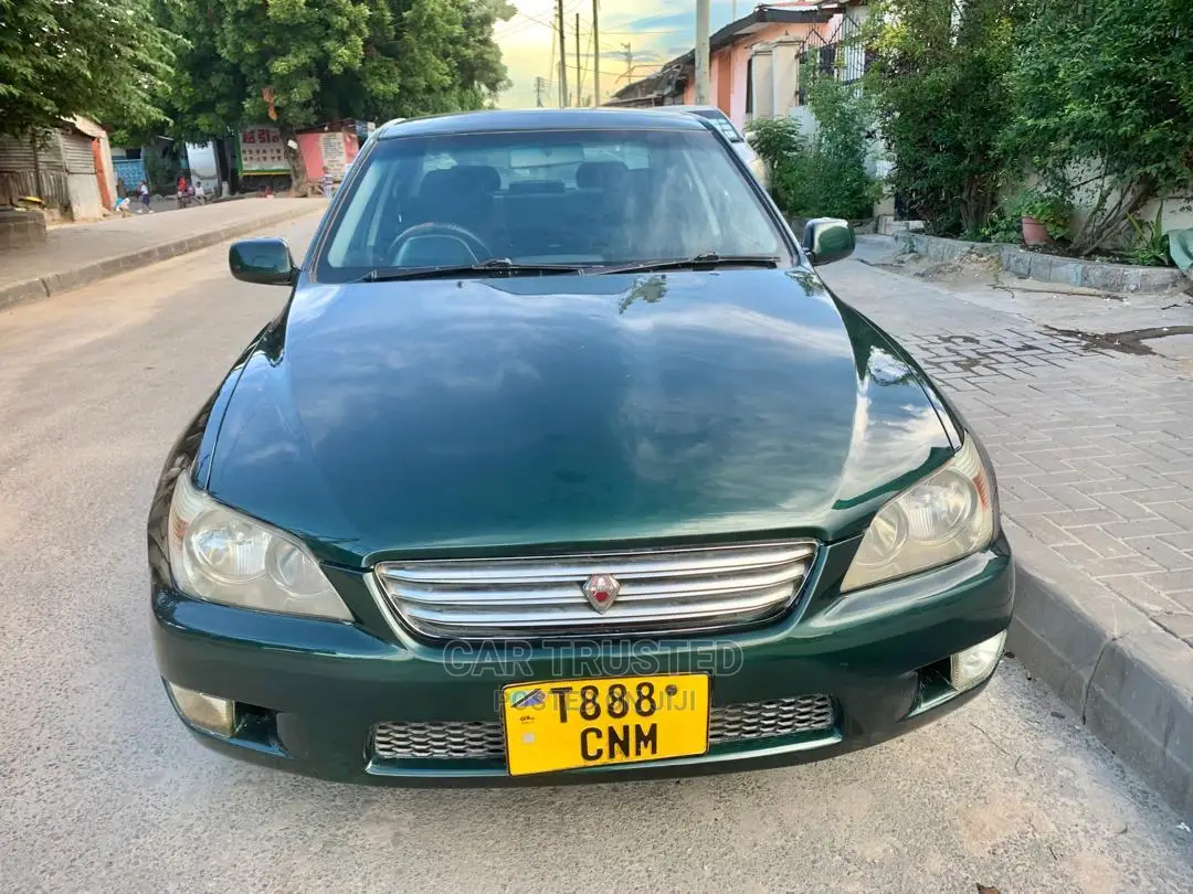 Toyota Altezza 2002 Green