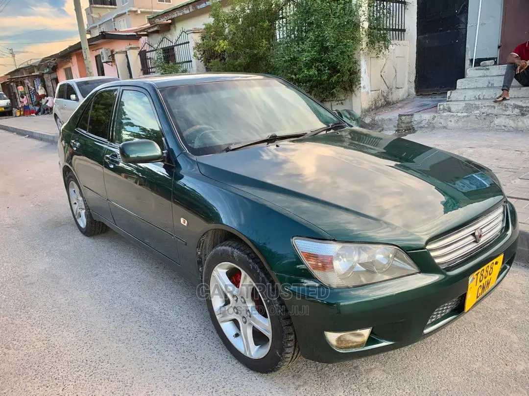 Toyota Altezza 2002 Green