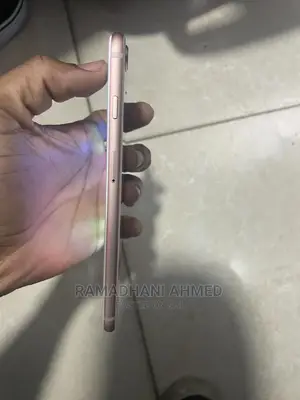 Apple iPhone 8 Plus 64 GB Gold