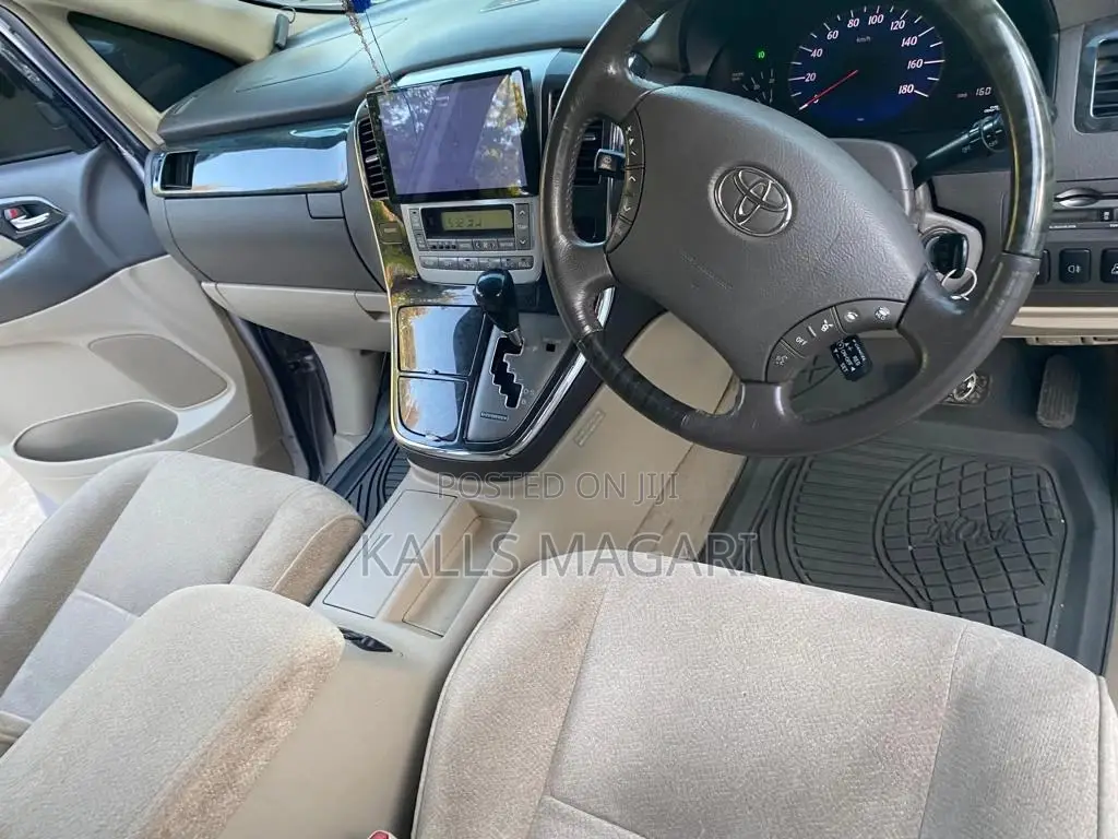 Toyota Alphard 2006 Silver