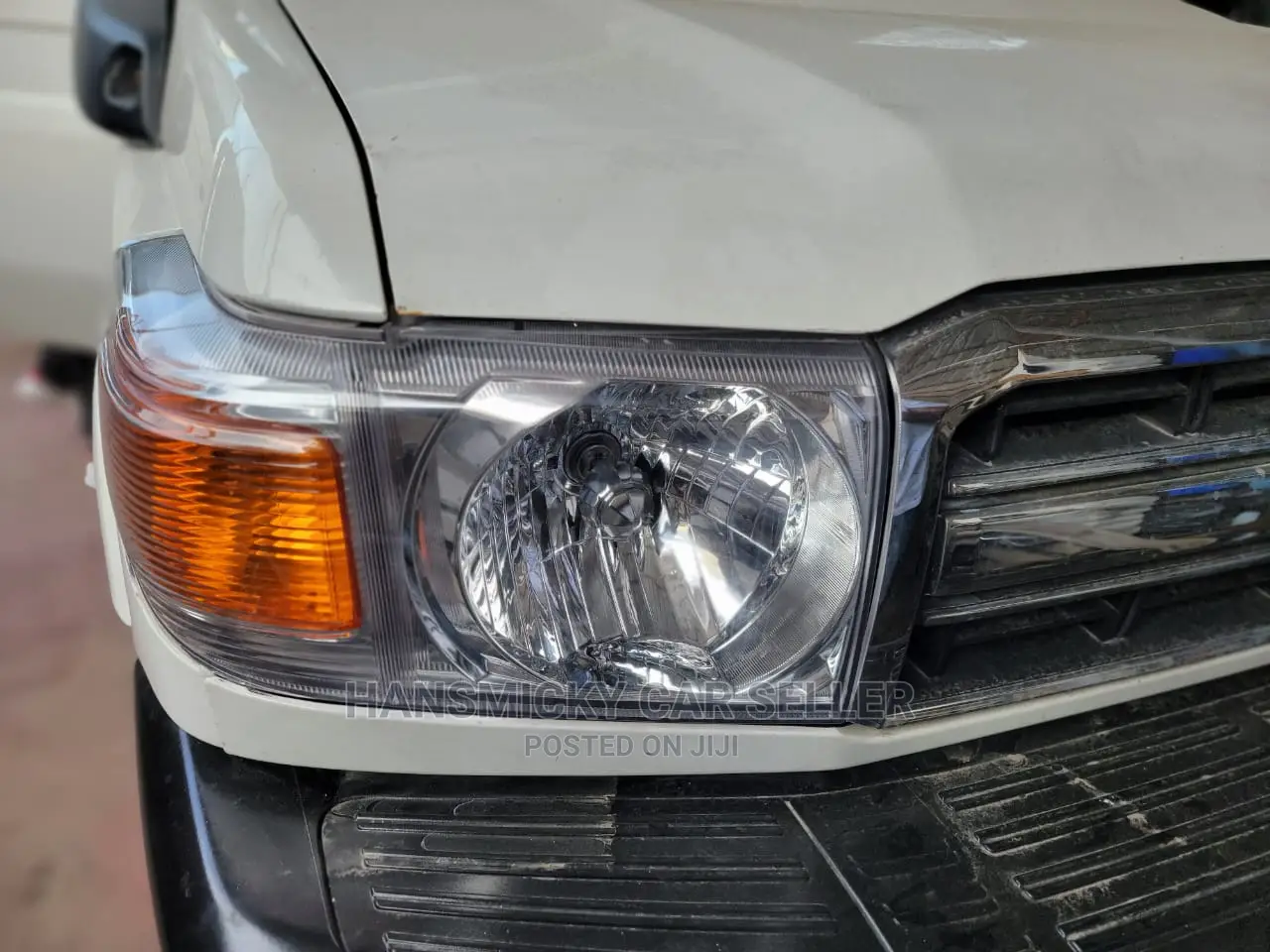 Toyota Land Cruiser 2007 White