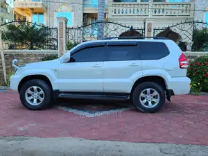 Toyota Land Cruiser Prado 3.0 D-4d 5dr 2005 White