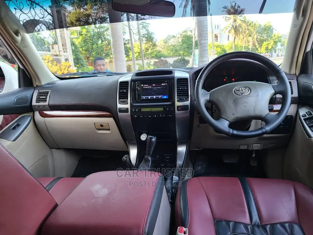 Toyota Land Cruiser Prado 3.0 D-4d 5dr 2005 White