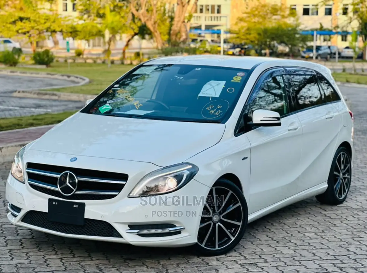 Mercedes-Benz B-Class 2013 White