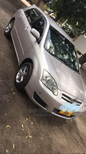 Toyota Corolla RunX 2007 Gold