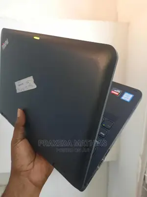 Laptop Lenovo Yoga 11e 4GB Intel Core I3 SSD 256GB
