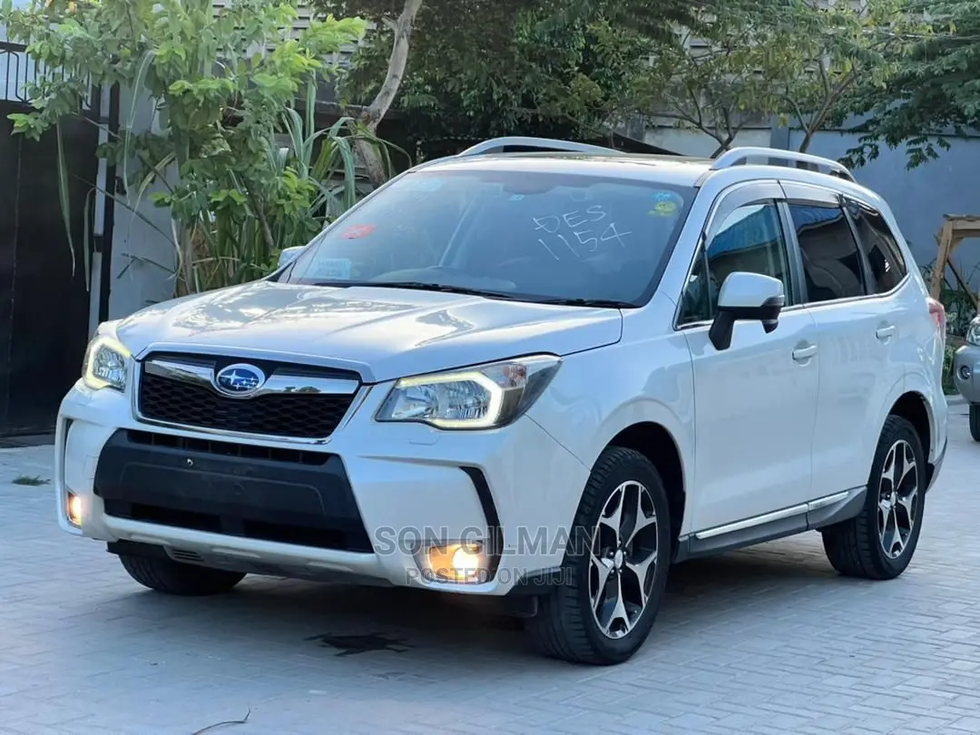 Subaru Forester 2013 White
