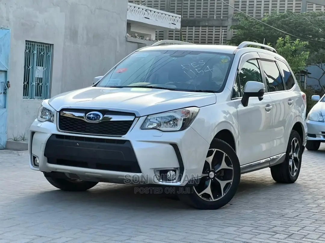 Subaru Forester 2013 White