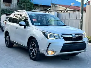Subaru Forester 2013 White