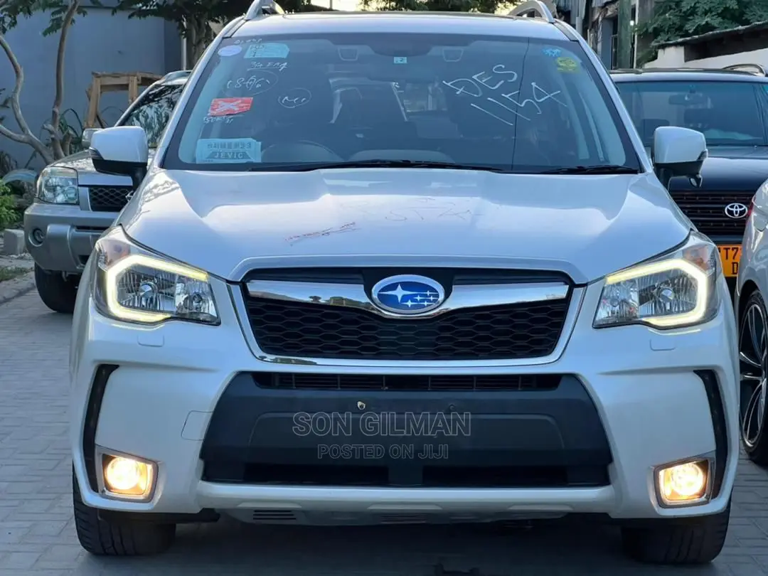 Subaru Forester 2013 White