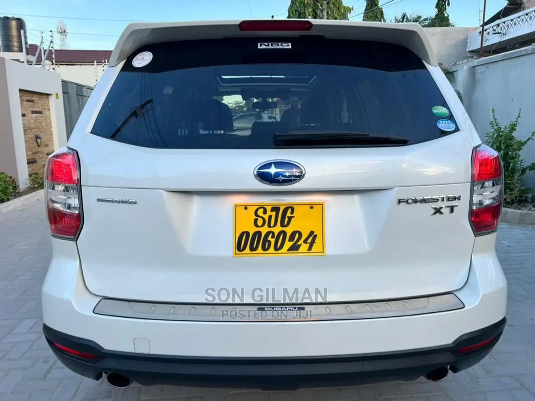 Subaru Forester 2013 White